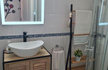 STUDIO BALCON CALME AVEC PARKING 5mn de la MER - Foto 10