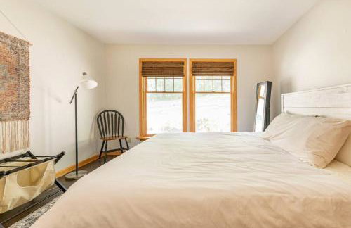 Beautiful mountain home with gorgeous meadow views - Foto 23