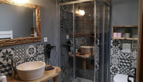 Gîte La Grange de La Trigalle avec spa professionnel privatif - Foto 5