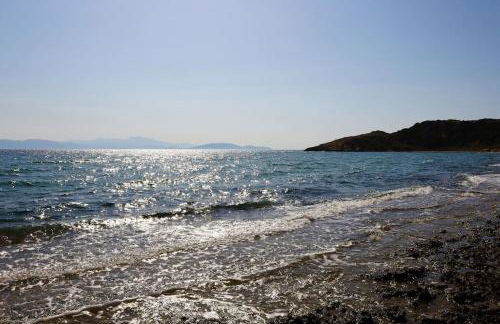 Το σπίτι δίπλα στη θάλασσα / The house by the sea - Foto 17