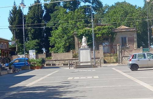 CALABRIA COLLINA DI SCILLA CASALE OSTELLO1800 SELF SERVICE GIARDINO STANZE E APPARTAMENTI PER FAMIGLIE COPPIE E SINGLE Melia Pzza S Gaetano 16 - Foto 6