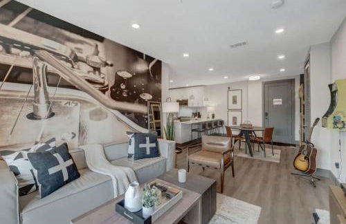 6 Min to Broadway - Gym Rooftop Sleeps 8 - Foto 9