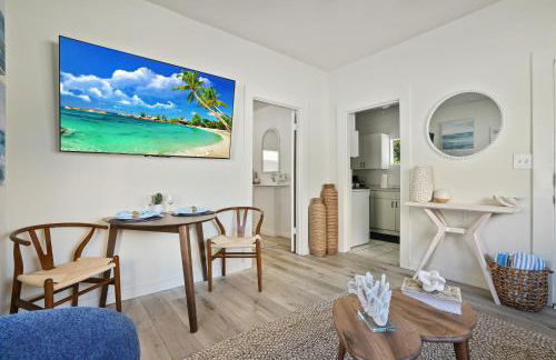 Draper Bungalow By CoastVH - Charming 1940 - Photo 11