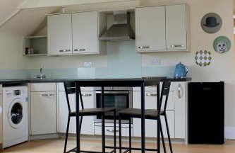 1 Bed Loft - Sleeps 2 - Parking - Wifi - Foto 9