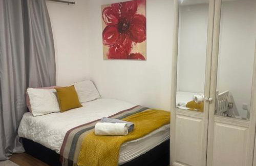 Kensington Olympia 2 bed Cosy Apartment - Foto 16