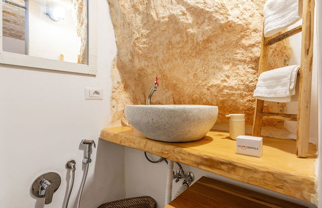 Lamia Paradiso With Pool - Photo 10