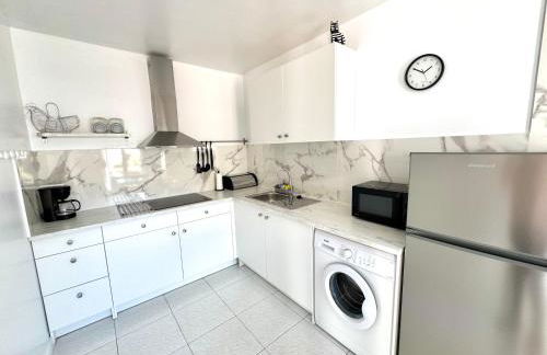 Casa en Nerja con gran terraza, muy luminosa y en tranquila urbanización - Foto 6