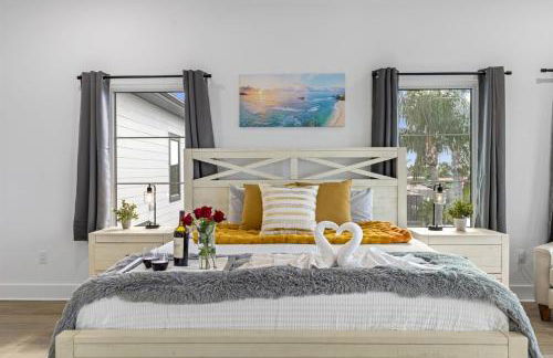 2 Million Villa Heated Pool w Luxury Spa 6BR & 6BR Waterfront by Canal - Foto 29