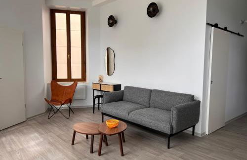 Au Cheval Blanc - Appartement Familial 6P Parking privé proche Colmar Centre - Foto 8