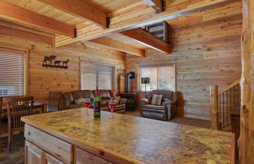 Rimfire Refuge by KABINO Hot Tub Fire Pit Sauna PS3 Grill WiFi Loft - Foto 17