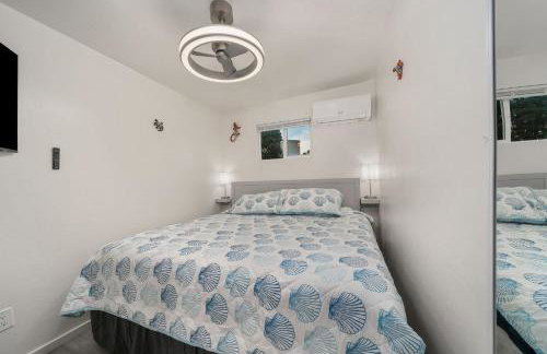 3BR 2BA Comfy Home with Jacuzzi - Foto 12