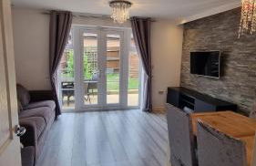 Cosy 2 bed house in Aylesbury - Foto 1