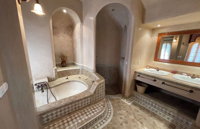 Superb Villa With two Swimming Pools Hammam Tennis Court - by Feelluxuryholidays - Photo 11