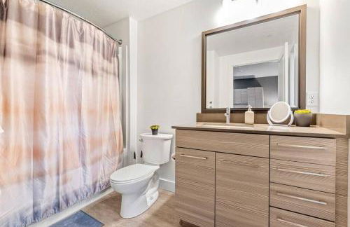 Lux Apt -PoolHotTubGymPrkg-View! - Foto 28