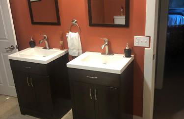 Modern Garden Suite with Ultra-Fast Fiber Near Stowe - Foto 8