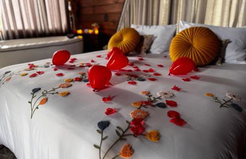 Chalé na Natureza | Hidro | Lareira | Wi-Fi - Foto 8