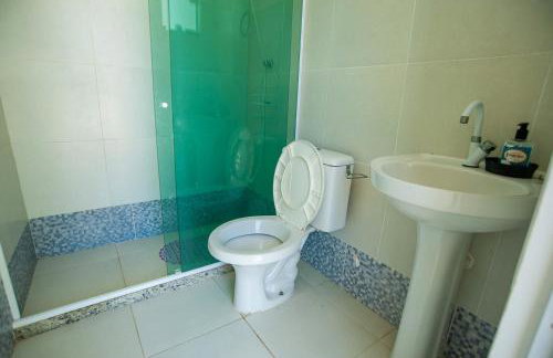 Casa com Piscina, Quadra de Areia e Churrasqueira - Foto 41