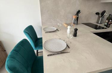 Charmant T2 rénové avec balcon, proche plage et commerces - Foto 10