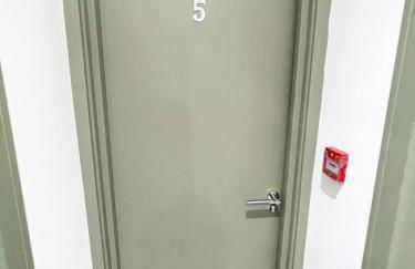 Private Family and Business Rooms Harrow Fast WiFi - Photo 31