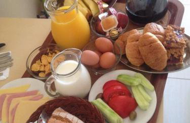 Theros Hotel - Photo 38