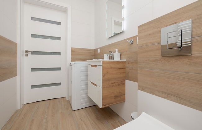 Little Laguna Apartments by Renters - Photo 13