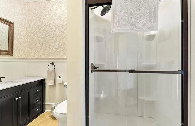 Home Near Hiking Biking w Hottub 6 Bedrooms - Foto 21