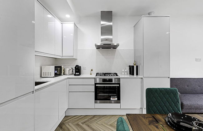 Beautiful 3 Bed Abode in Hanwell - Foto 8