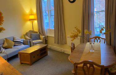 Whitchurch Shropshire Town duplex flat - Foto 1