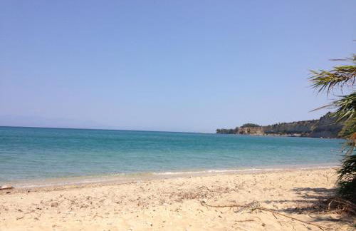 Top Holiday Home Private Pool by the sea With Private Garden for Private use - Photo 29