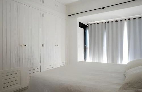 Maravillosa Casa con Piscina en Cond. - Foto 16