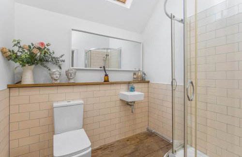 The Nook, 1 Bedroom Cottage with Indoor Fireplace - Foto 31