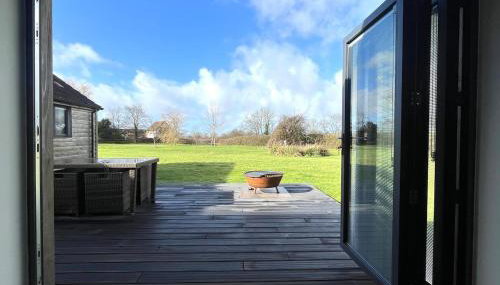 Pear Lodge - Somerset Holiday Homes - Foto 3, Garden, Garden view