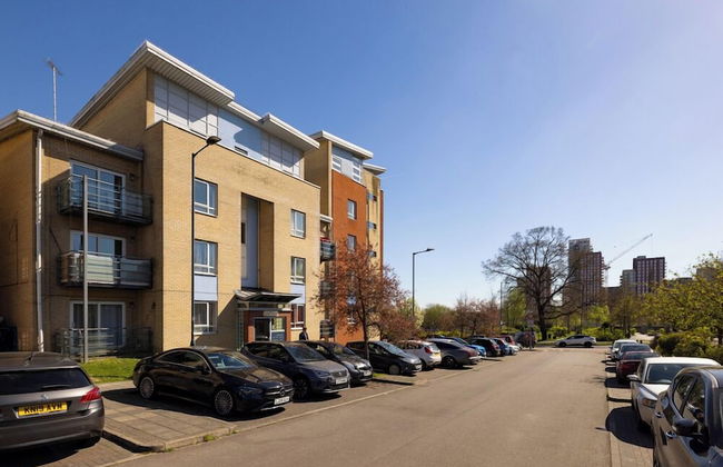 2 Bedrooms Apartment in Wembley - Foto 22