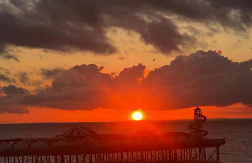 Bay escape beach apartment steps from the sea - Foto 41