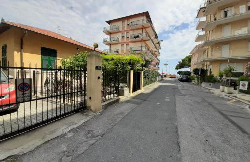 Villa la Casetta con giardino a 30 m dal mare - Foto 8