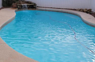 2BD Modern House with heated pool in North Vegas - Foto 26