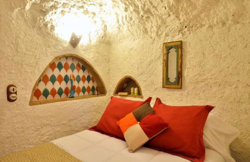 House&Cave Parking and Terrace, in the city - Foto 26