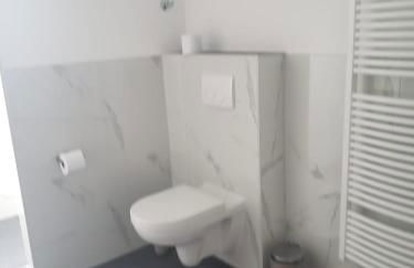 Joel Living Apartment - Foto 31