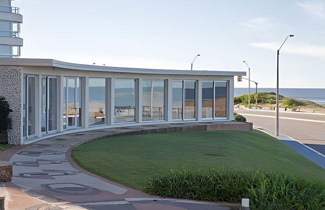 Oceana Suites Playa Brava - Photo 36