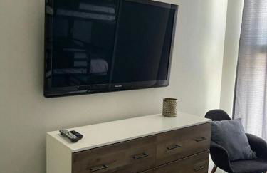 Modern 2-Home Private Oasis w Pool Hot Tub in DT - Foto 31