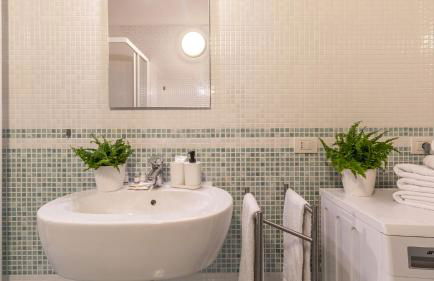 [Piazza Martiri]-In pieno centro sotto al Castello - Photo 14