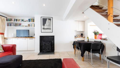 Cariad Y Mor - Foto 4, Other