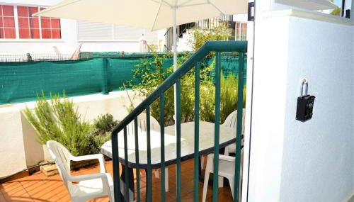 Apartamento vacacional en la hermosa Urbanización Los Enebros ERENE008 - Foto 2