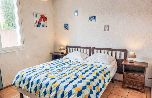 3 bedroom House in Solliès-Pont with private pool and garden - Photo 25