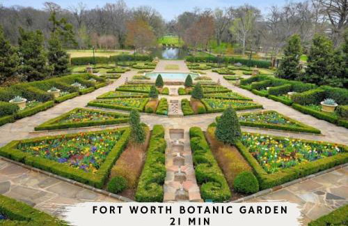 5BD 2BA Vacation Retreat w Pool Hot Tub & BBQ - Foto 45