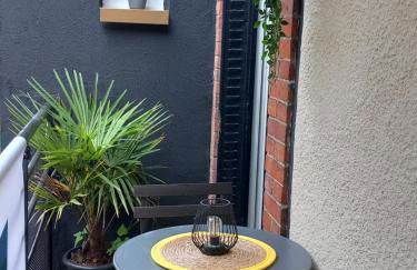 Les Loges Du Théatre 160m2 MAISON PRIVÉ 14 personnes MAX tout équipé a 200m de l'AVENUE DE CHAMPAGNE et toutes commodités DEGUSTATION CHAMPAGNE OFFERTE jacuzzi sauna jeux velos EMPLACEMENT EXCEPTIONNEL et CHIC - Foto 62