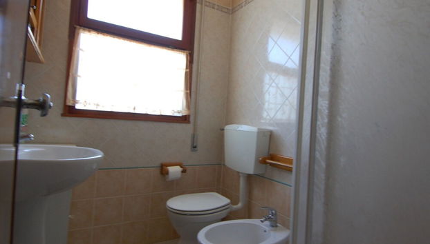 Belvilla by OYO Kenny - Foto 5, Baño