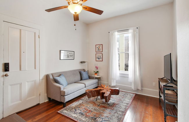 Montgomery Apartments on Magazine Street - Foto 51