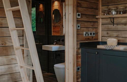 Woolly Wood Cabins - Bryn - Photo 12