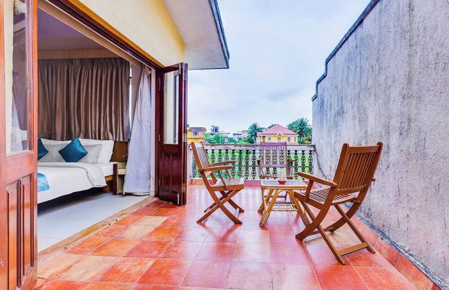 Pleasing 3 Bedroom Villa With Pool - Photo 28